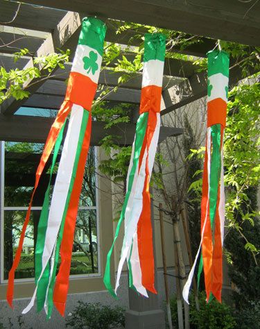 Ireland Shamrock  Super Shiny Windsock